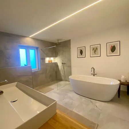 Apartment Moderne Mit Garten *