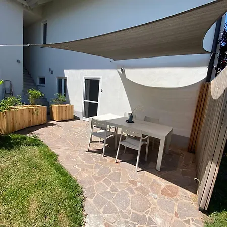 Moderne Mit Garten Spalt